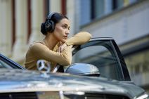 Mercedes-Benz MW65 Active Noise-Cancelling Wireless Headphones (3).jpg