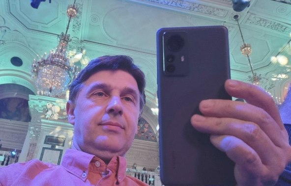 Xiaomi 12 Pro Beč, Krunoslav Ćosić.jpg