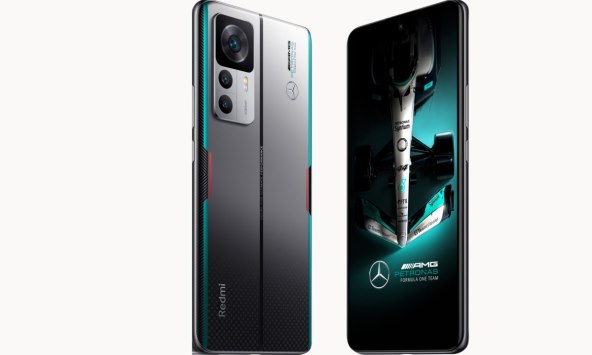 Redmi K50 Ultra Mercedes-AMG PETRONAS Formula One Team Summer Edition.jpg