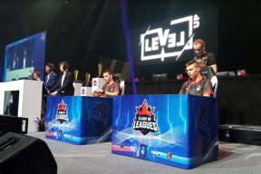 Clash of leagues.jpg