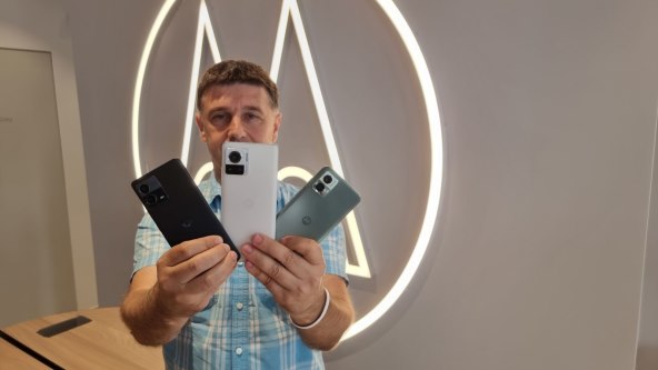 MOTOROLA EDGE 30 NEO: Dizajn kojem je teško odoljeti