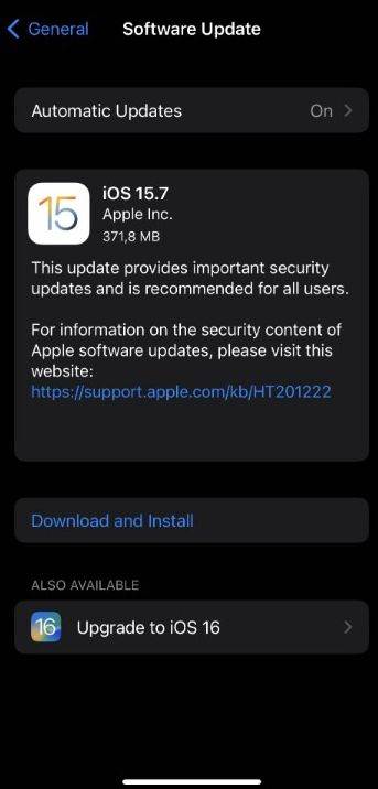 Apple iOS 16 1.jpg