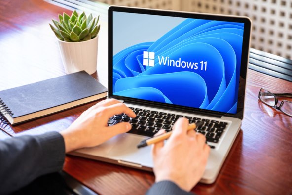 Windows 11 laptop.jpg