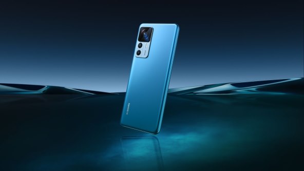 Xiaomi 12T Pro_Blue 3.jpg