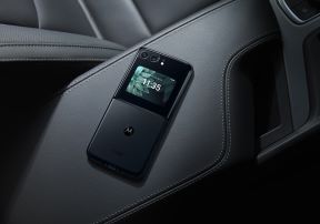 Motorola razr 2022 (2).jpg