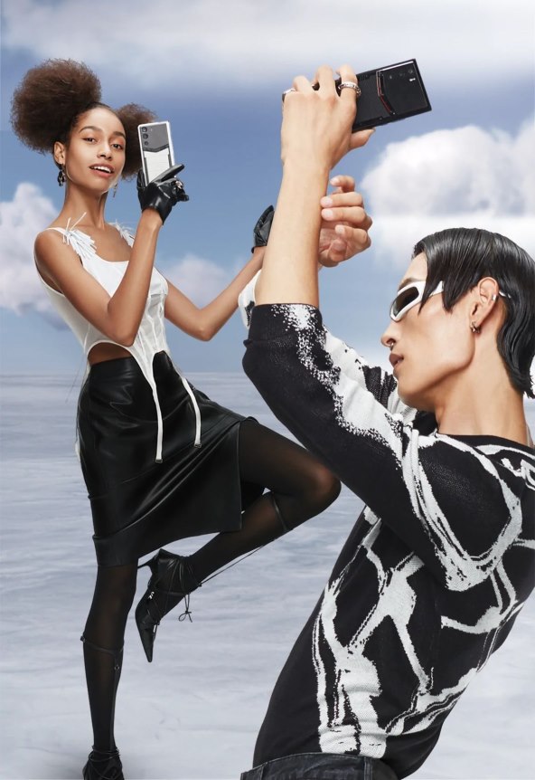 Vertu Metavertu (6).jpg