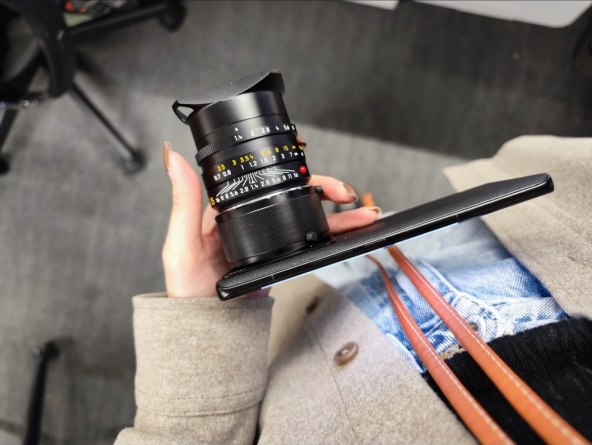 Xiaomi 12S Ultra Concept (1).jpg