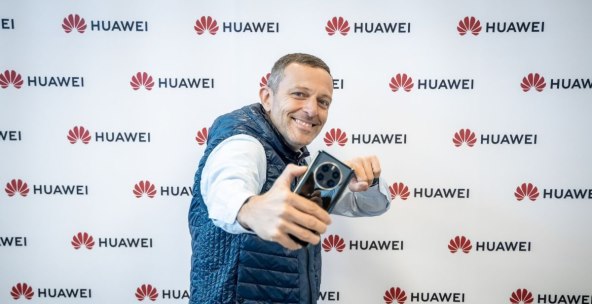 Huawei Mate 50 Pro (6).jpg