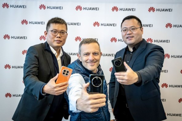 Huawei Mate 50 Pro (2).jpg
