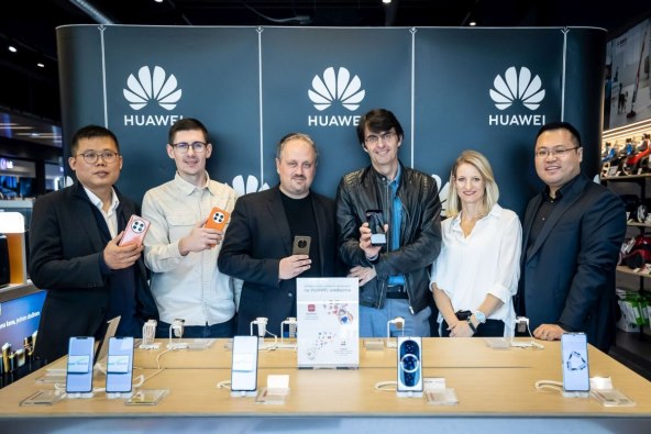 Huawei Mate 50 Pro (4).jpg