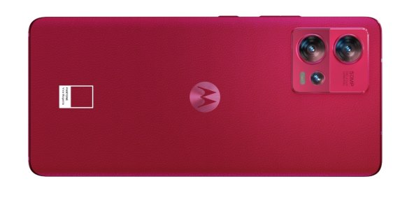Motorola edge 30 fusion Viva Magenta (4).jpg