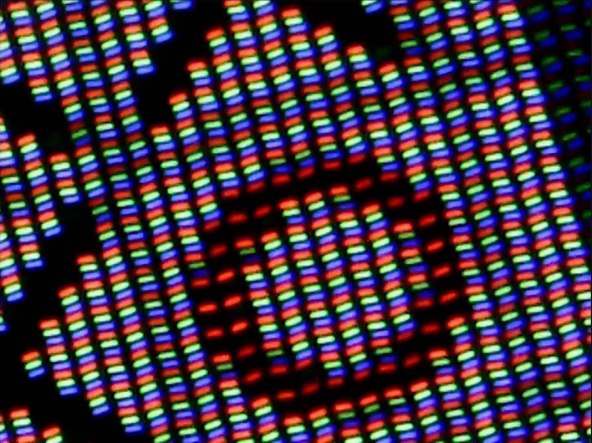 AMOLED I IPS LCD (4).jpg