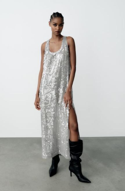HALJINA SA ŠLJOKICAMA/ZARA/25,99 EUR