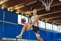 Honor Magic5 Pro (3).jpg