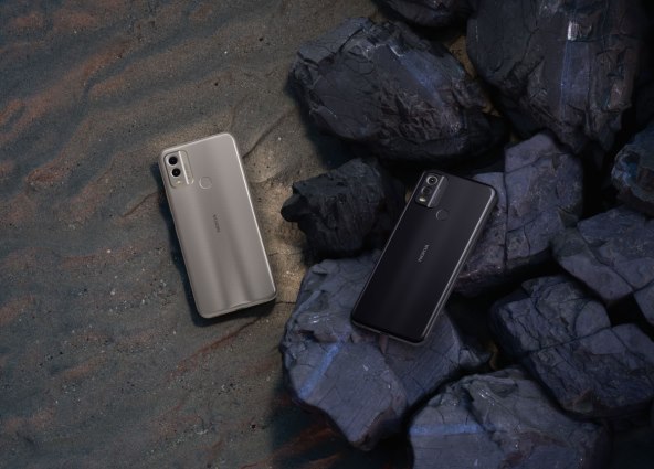 Nokia C22 flat lay.jpg