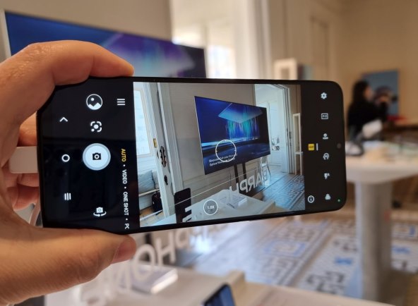 TCL 40 SE (1).jpg
