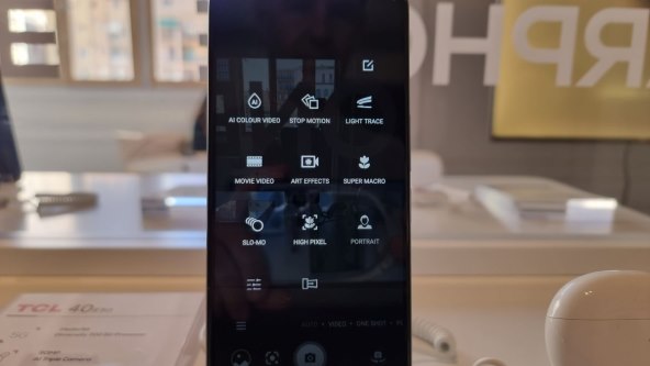 TCL 40R 5G (1).jpg