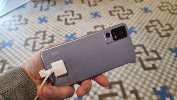 TCL 40R 5G (6).jpg