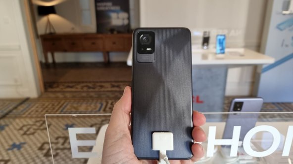 TCL 406 (5).jpg