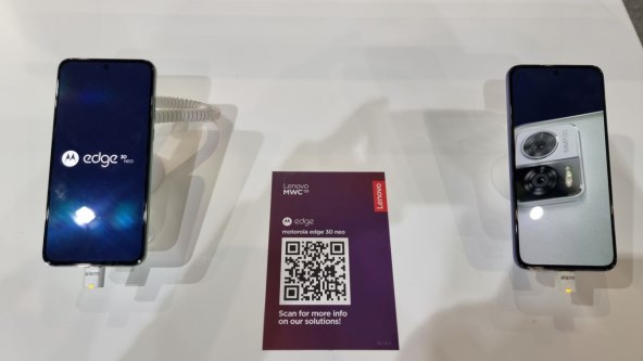 Motorola edge 30 neo.jpg