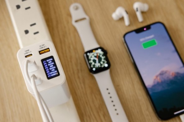 Zeus punjač (1).jpg