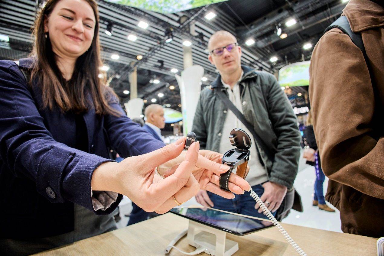 Huawei Watch Buds (8).jpg