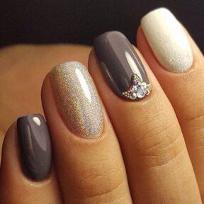 Kety BeautyNails časti Vas i Vaše prijateljice, pripremite svoje nokte za blagdane!