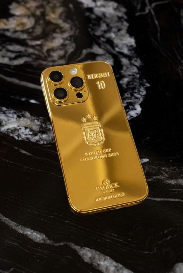 Zlatni Apple iPhone 14 Pro Messi Argentina (5).jpg