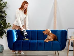 Samsung Jet_Pet_Lifestyle_Image.jpg
