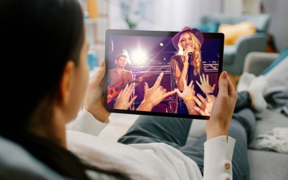 ZTE nubia Pad3D (4).jpg