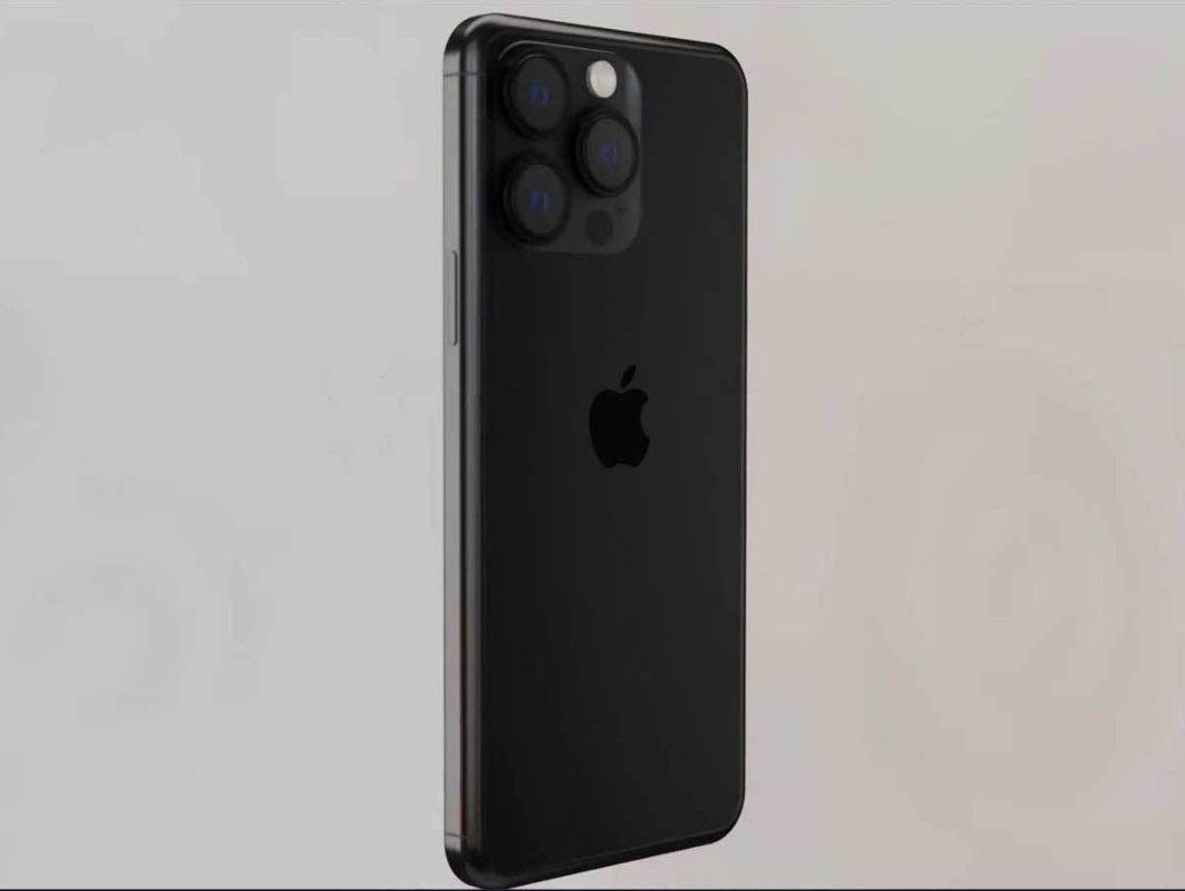 Apple iPhone 15 Pro max Youtube- Matt Talks Tech (4).jpg