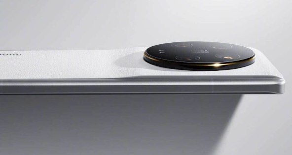 Xiaomi 13 Ultra (4).jpg