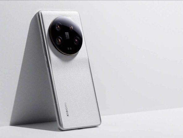 Xiaomi 13 Ultra (3).jpg