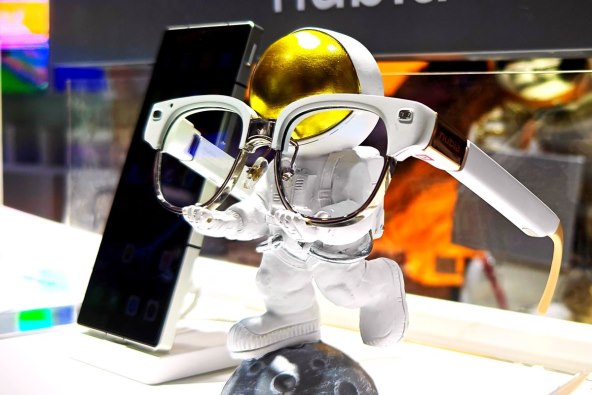 ZTE Nubia Neo Air (2).jpg