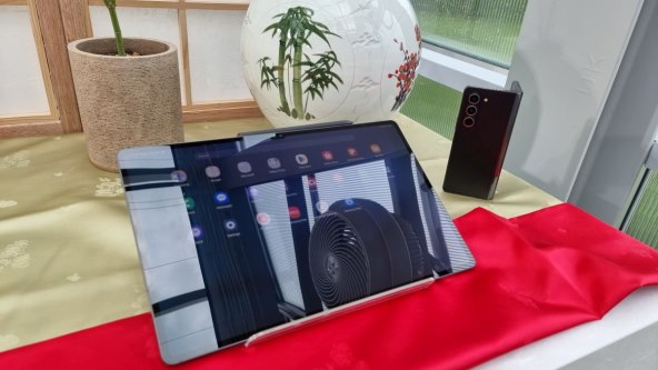 Samsung Galaxy Tab S9 (1).jpg