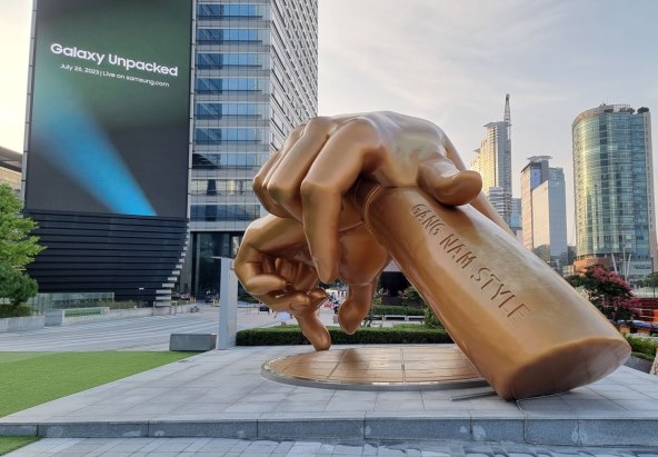 Psy Gangnam style Seul Južna Koreja, Krunoslav Ćosić, Samsung Unpacked.jpg