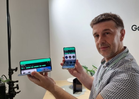Samsung Galaxy Z Fold5 & Flip5 Krunoslav Ćosić (1).jpg