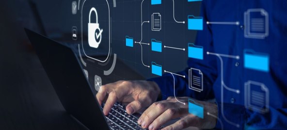 Kingston IronKey Keypad 200C (6).jpg