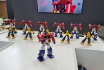 Roboti transformeri (2).jpg