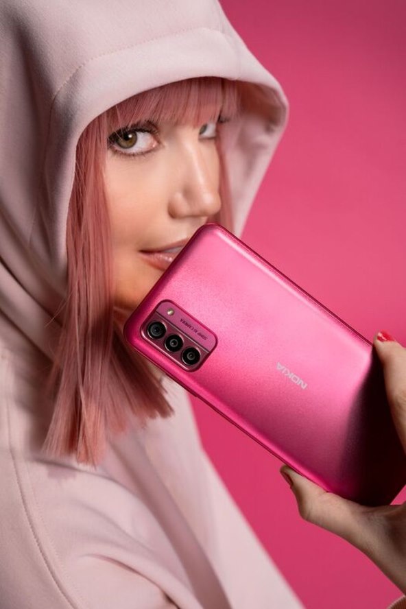 Nokia G42 5G So Pink (4).jpg