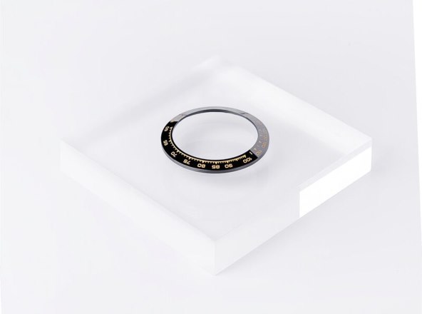 Caviar Apple iPhone 14 Pro Rolex Daytona (1).jpg