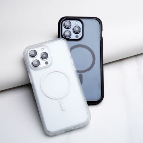 Catalyst-iPhone-15-pro-max-protective-drop-proof-iphone-cases-with-magsafe-black-clear-on-sofa.jpg