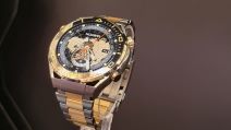 Huawei Watch Ultimate Gold Edition.jpg