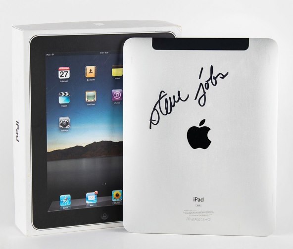 Apple iPad (2).jpg