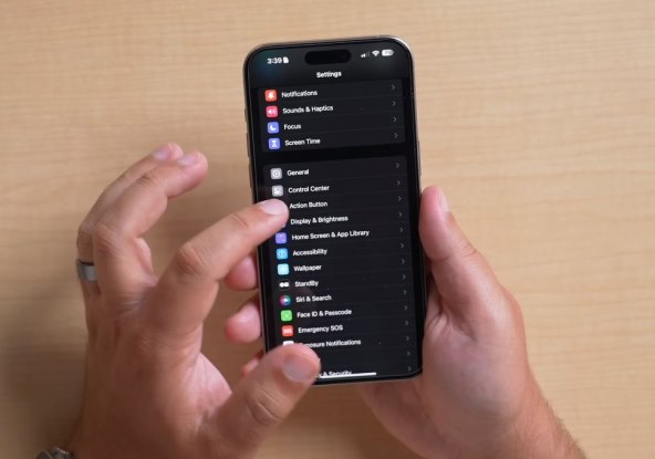 AKCIJSKI GUMB: Imat će ga svi modeli iPhonea 16