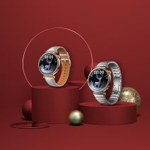 2. Xmas_Red_Theme_Wearables_GT4 Women_1x1.jpg