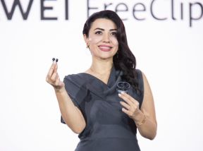 Huawei FreeClip Fare on stage Huawei.jpg