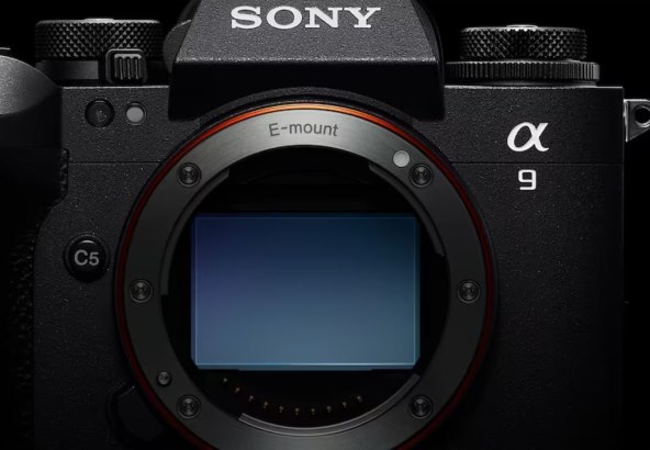 Sony Alpha 9 III (13).jpg