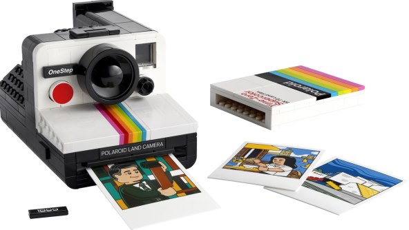 Polaroid OneStep SX-70, Lego (7).jpg