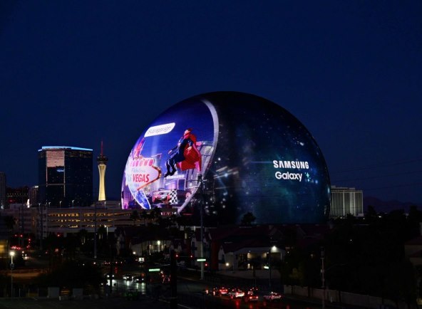 Sphere OOH_night(2).jpg